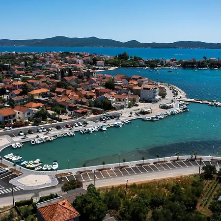 Lara Apartman Sukošan