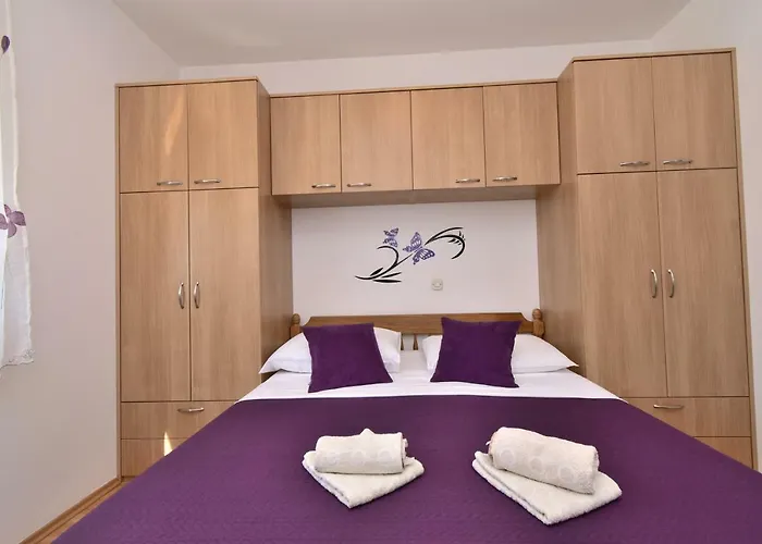 Lara Apartman