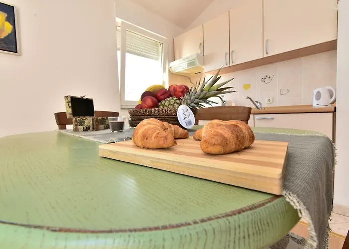 Apartman Lara