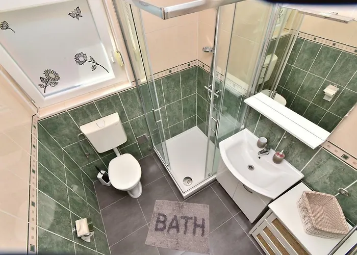 Lara Apartman Sukošan