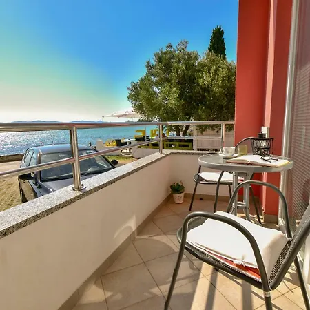 Lara Apartament Sukošan