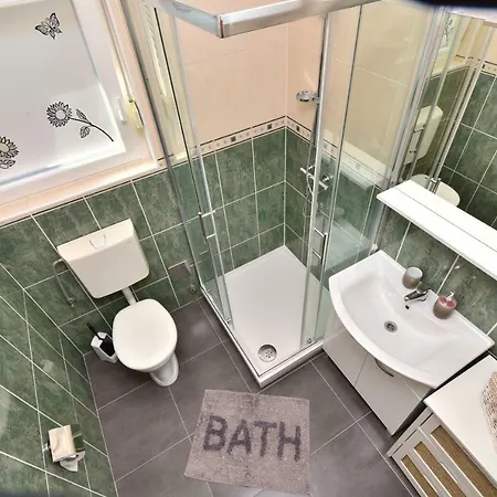 Lara Apartament Sukošan