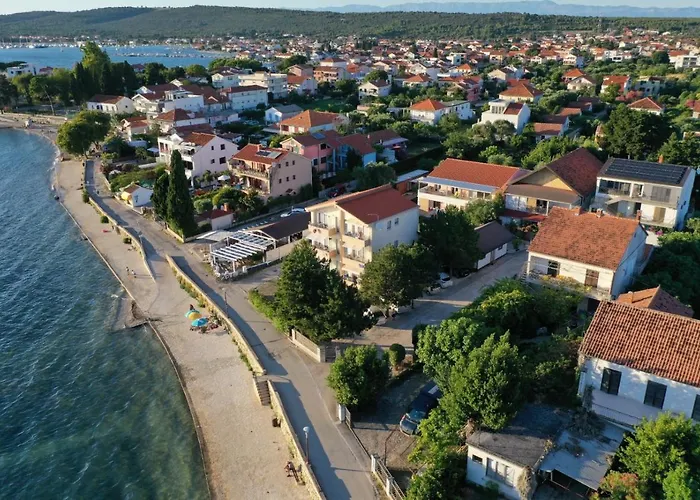 Lara 아파트 Sukošan