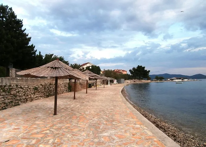 דירה Lara Sukošan